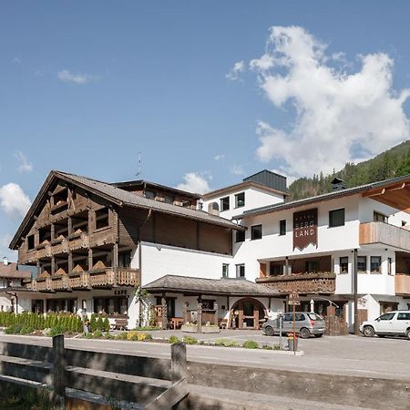 Hotel Bergland Cadipietra Exterior foto